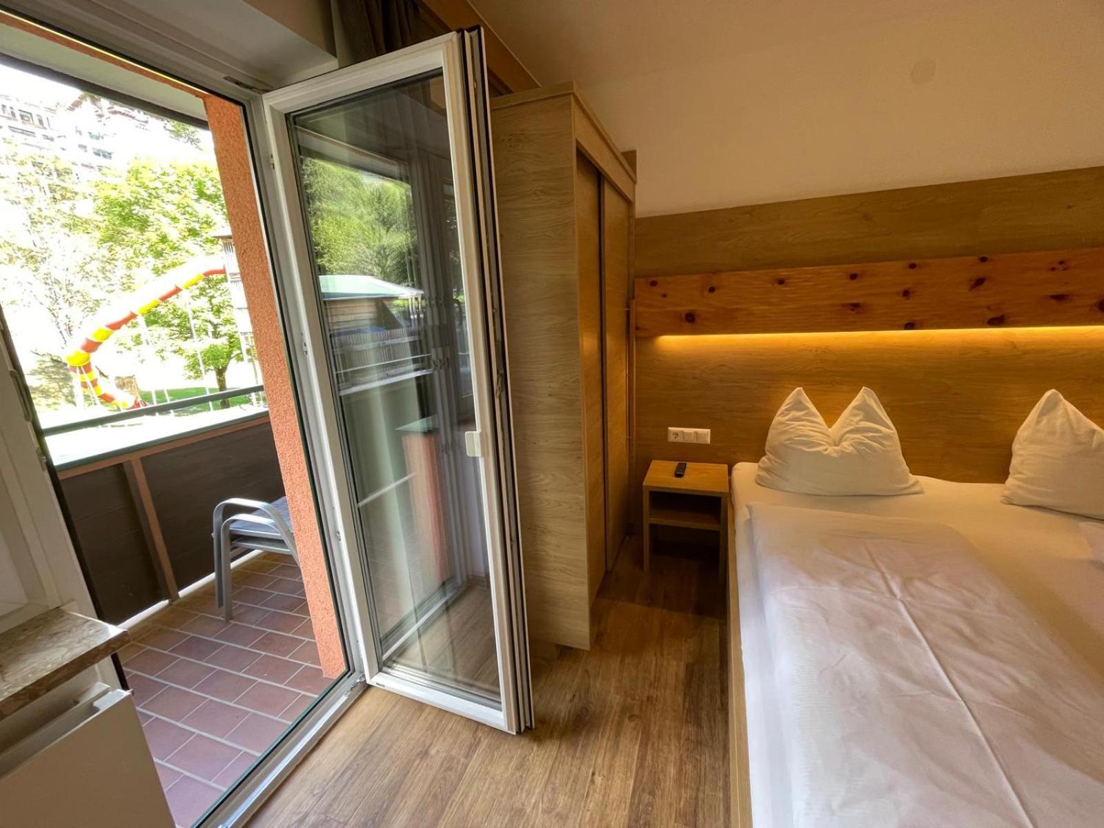 Pension Ahorn Saalbach-Hinterglemm Exterior photo