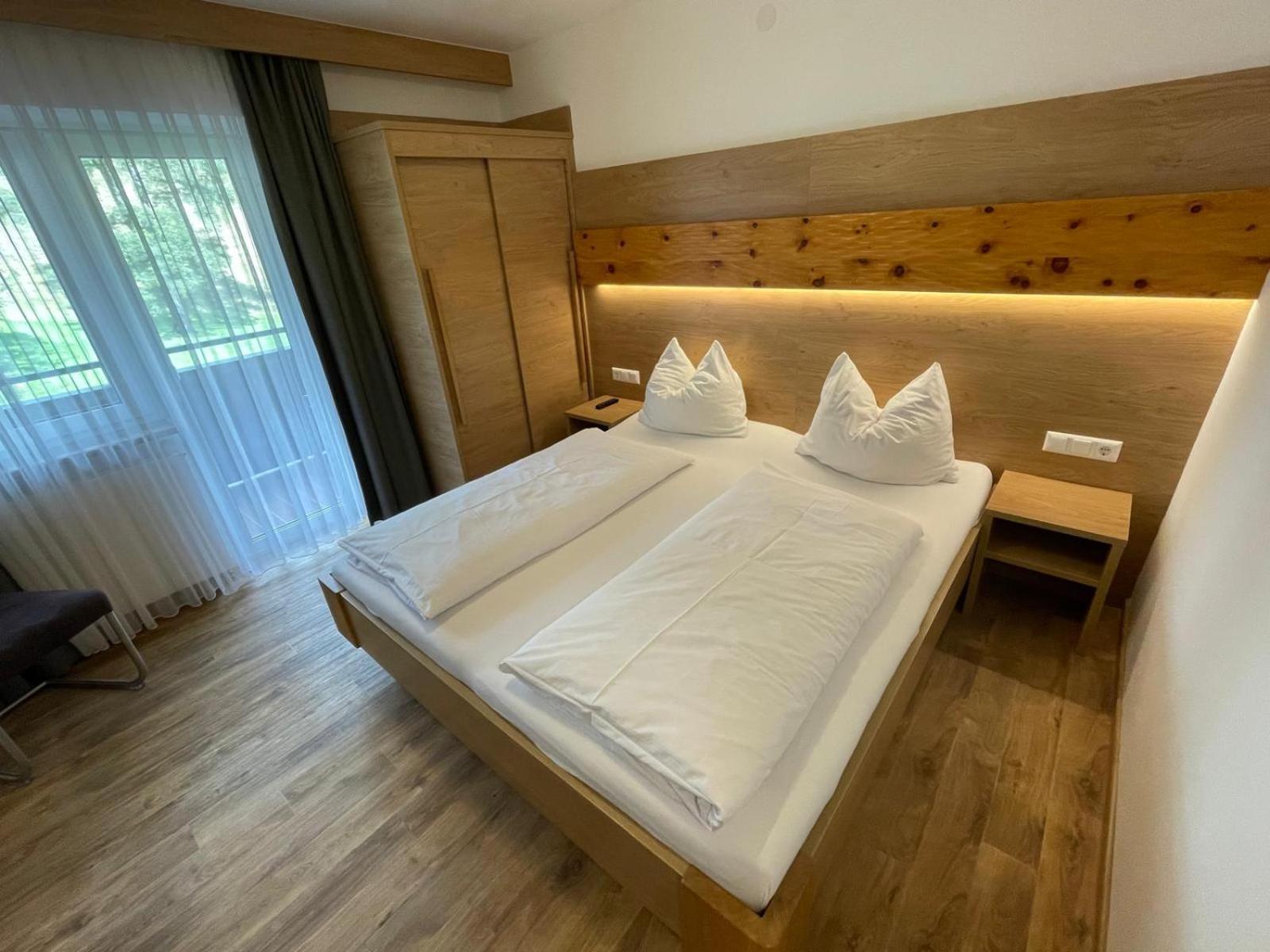 Pension Ahorn Saalbach-Hinterglemm Exterior photo